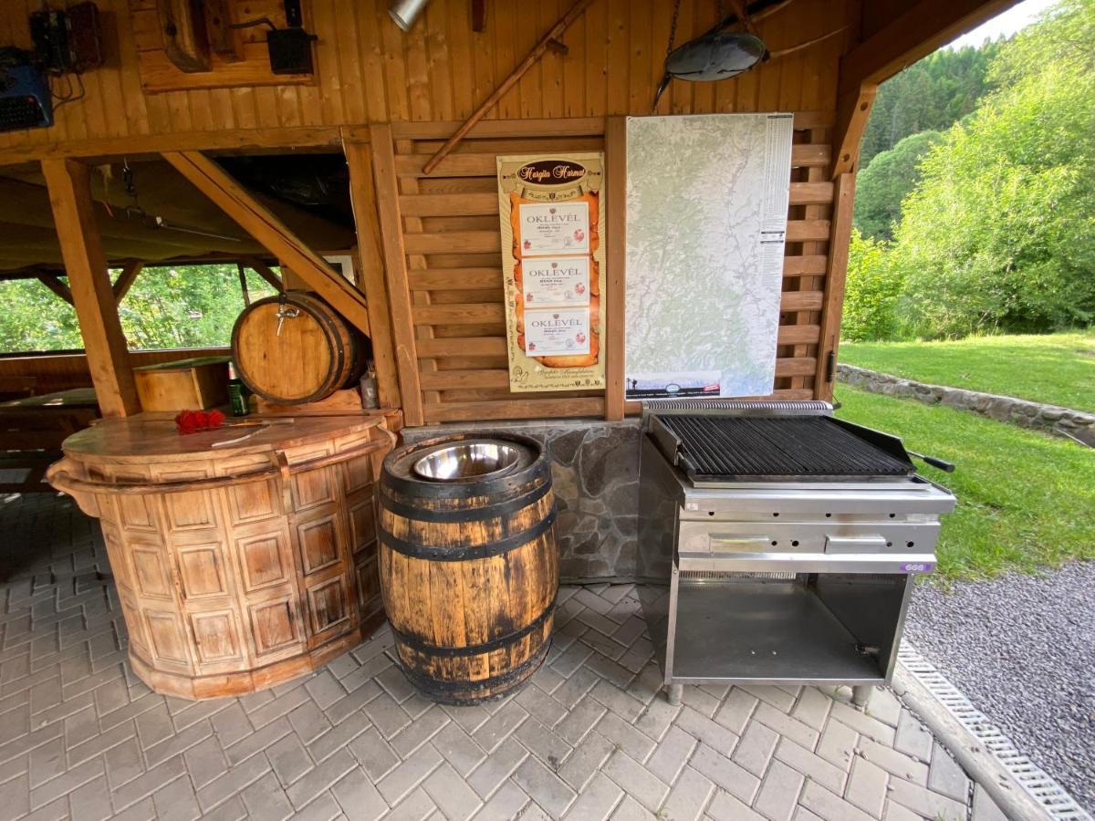 Gyopar Wooden Houses Izvoare  Zewnętrze zdjęcie